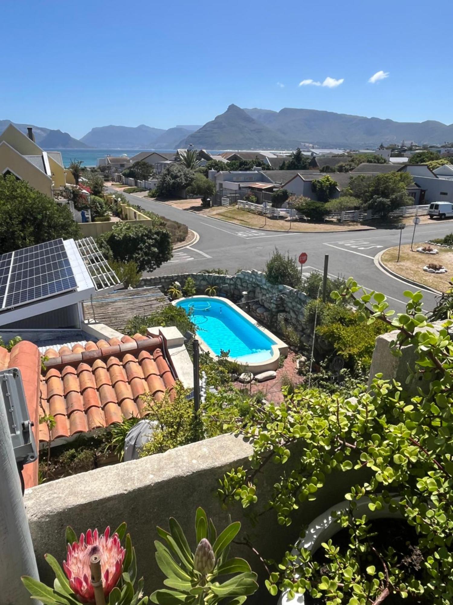 Storyhouse In Kommetjie Exterior foto